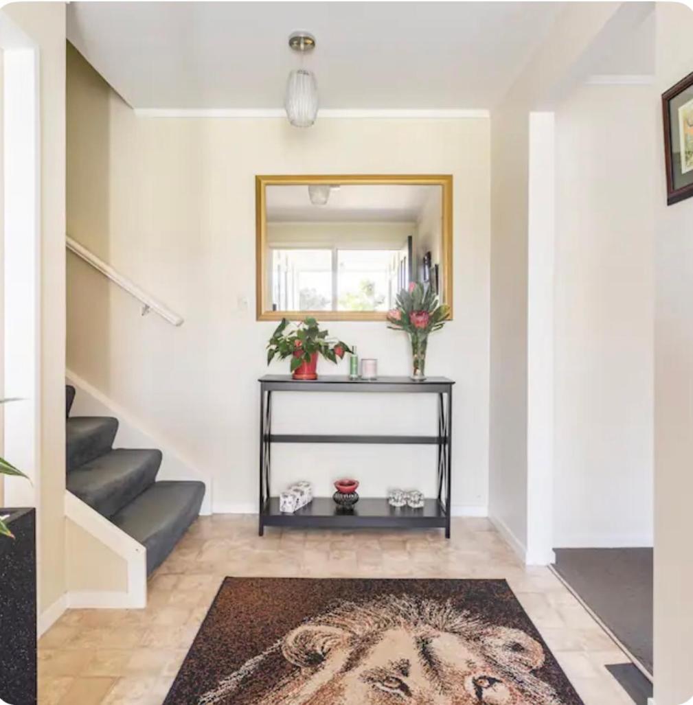 Whitby Pvt Room Pauatahanui Ngoại thất bức ảnh